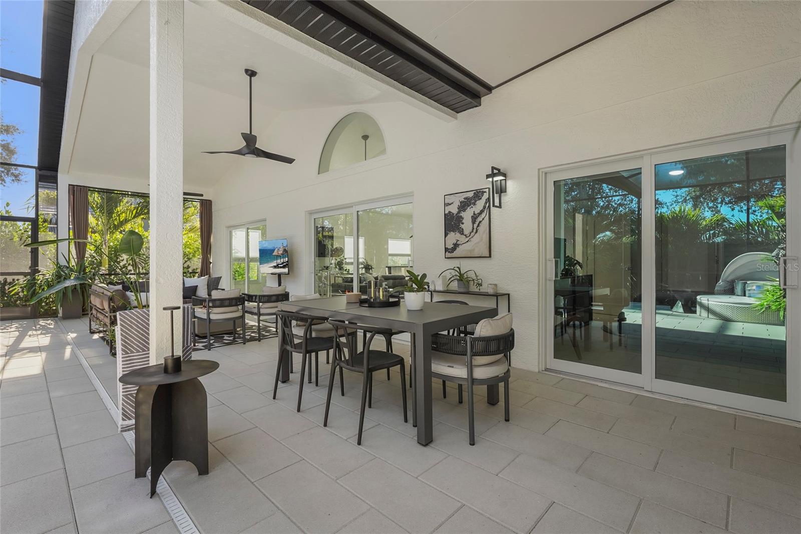 6861 SUPERIOR STREET CIR