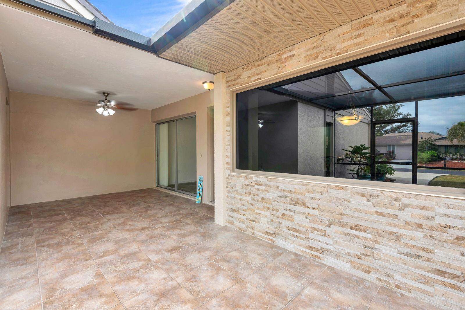 5191 CEDAR HAMMOCK LN