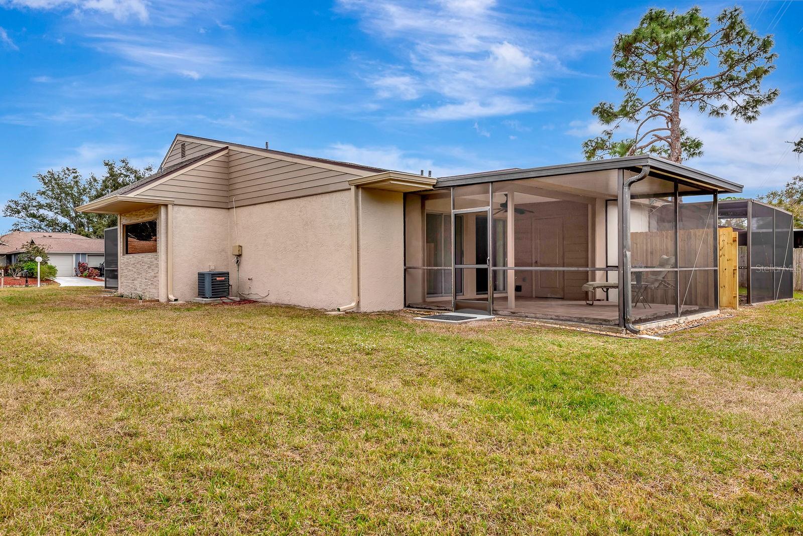 5191 CEDAR HAMMOCK LN