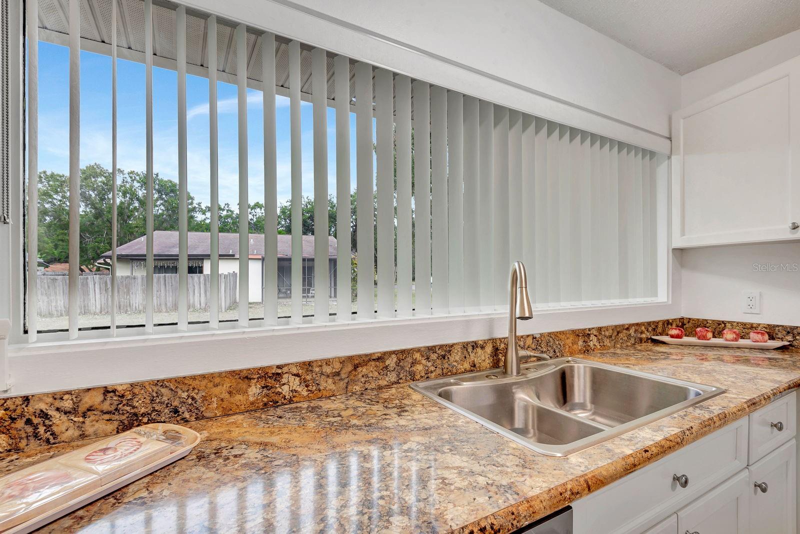 5191 CEDAR HAMMOCK LN