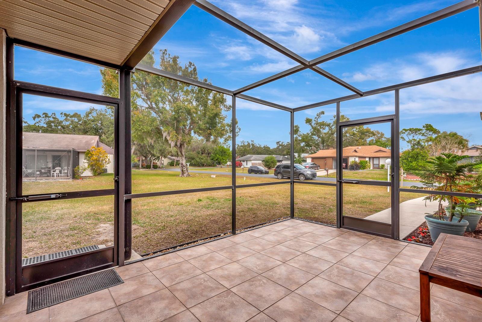 5191 CEDAR HAMMOCK LN