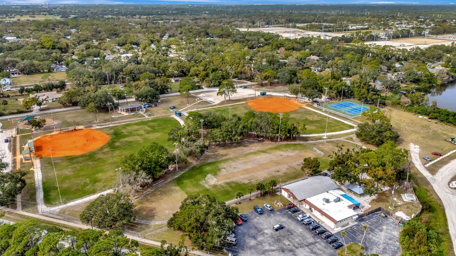 5191 CEDAR HAMMOCK LN