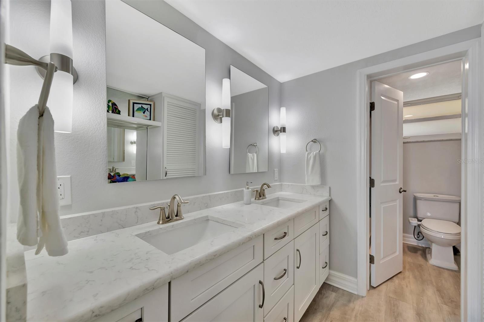 4310 FALMOUTH DR #102