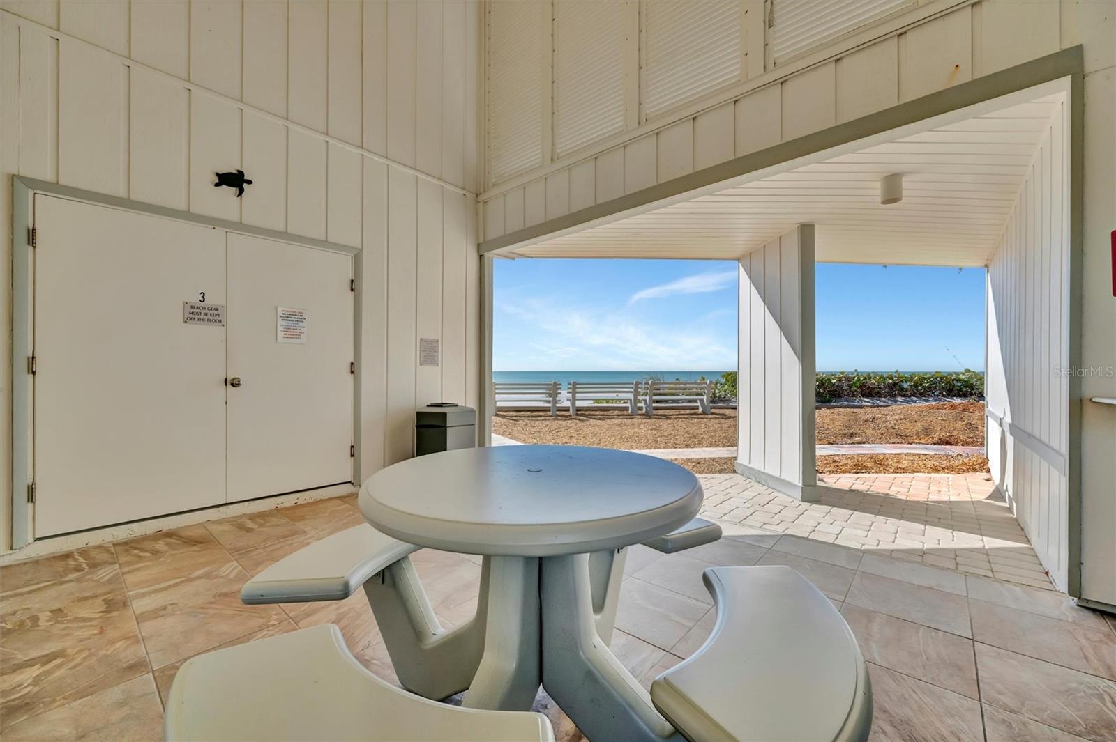 4310 FALMOUTH DR #102