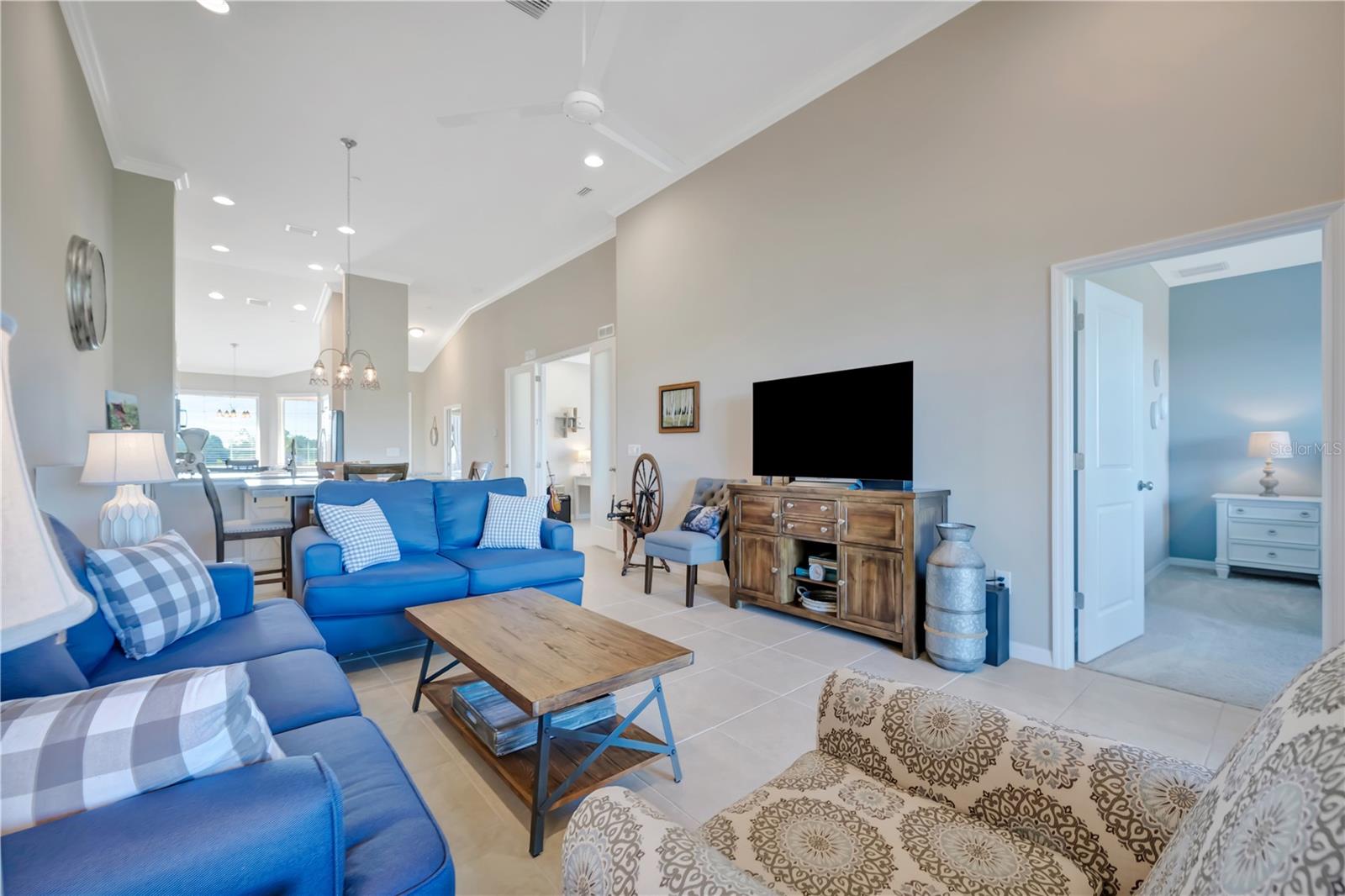 12630 SORRENTO WAY #201