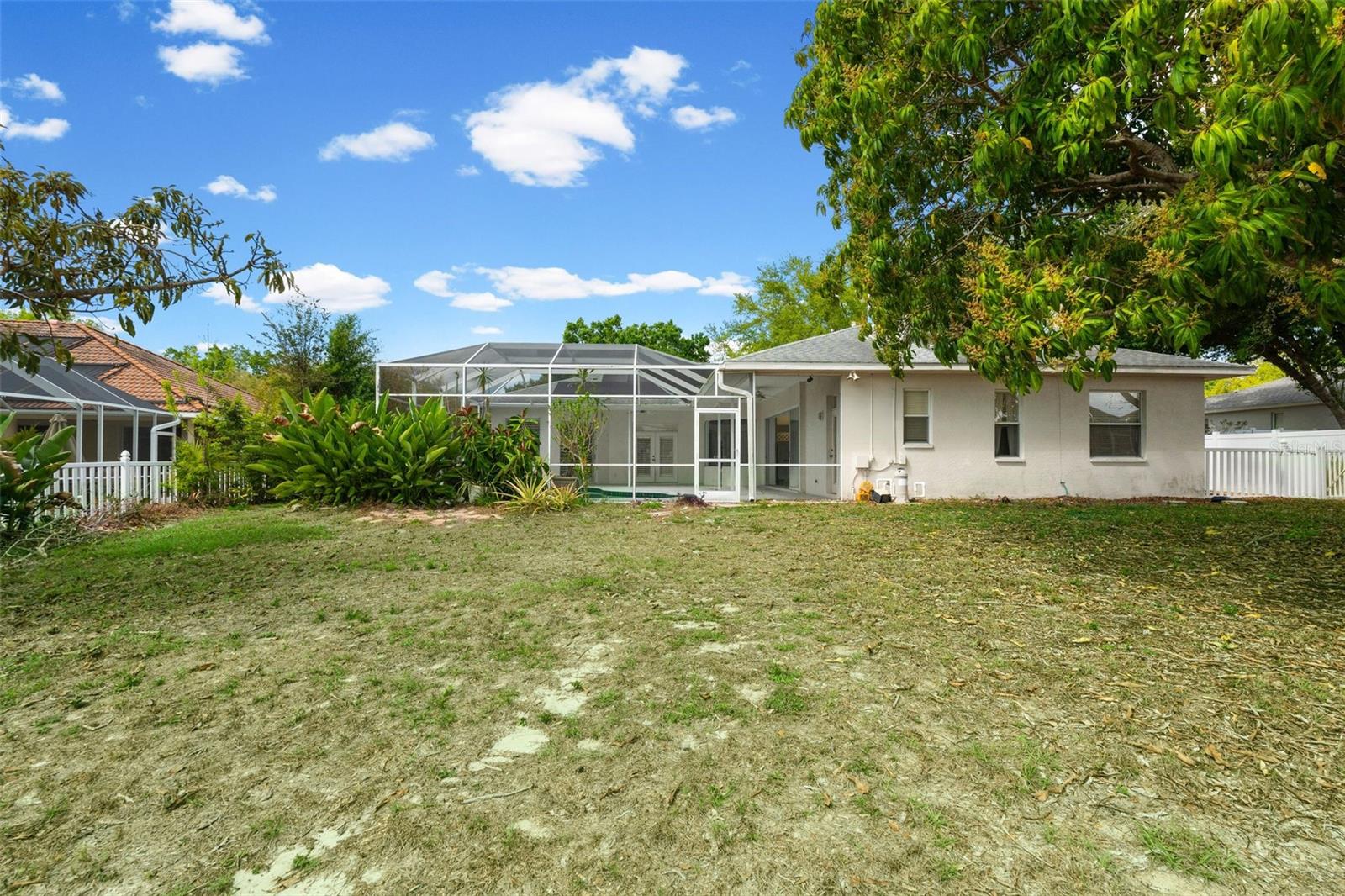 11105 28TH STREET CIR E