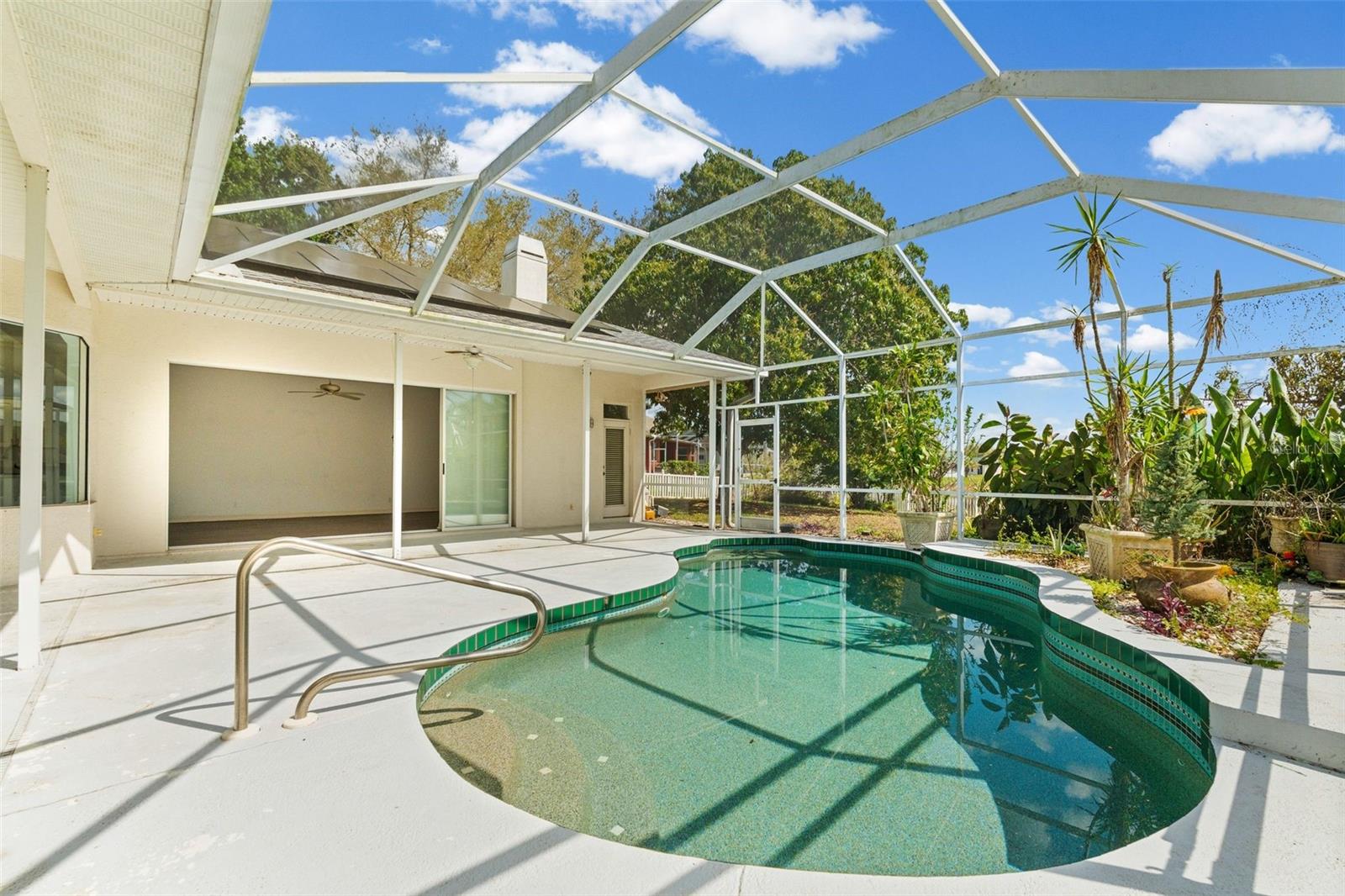 11105 28TH STREET CIR E