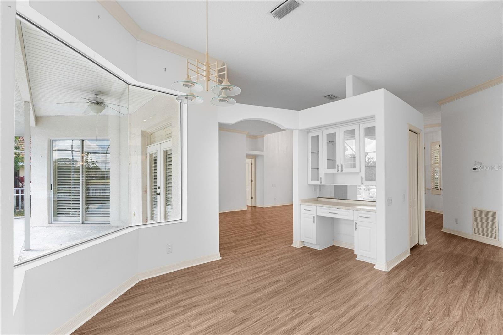 11105 28TH STREET CIR E