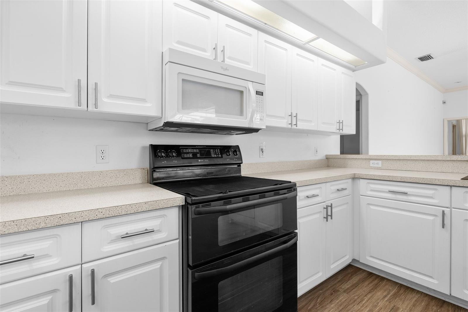 11105 28TH STREET CIR E