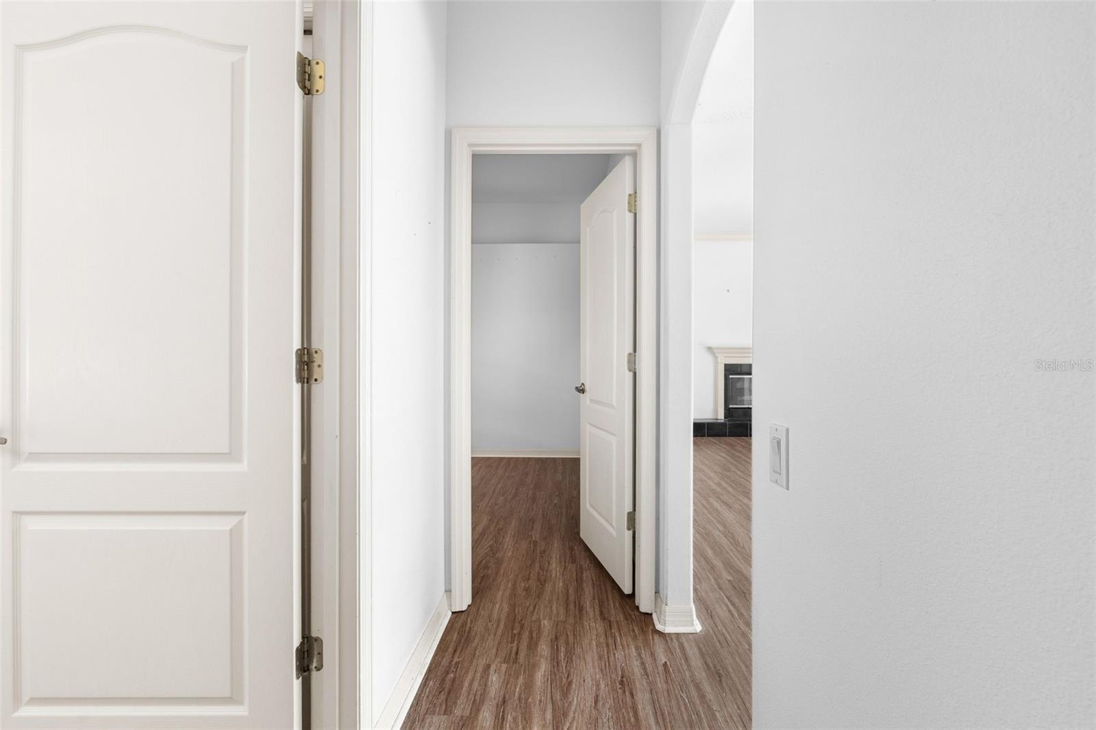 11105 28TH STREET CIR E