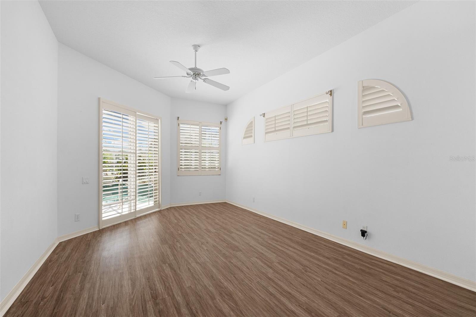 11105 28TH STREET CIR E