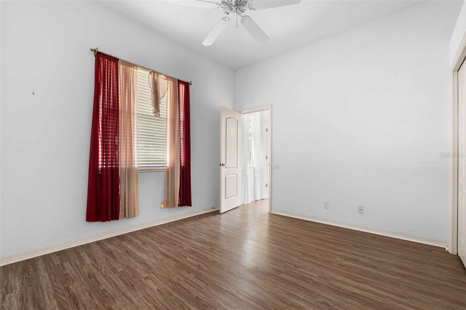 11105 28TH STREET CIR E