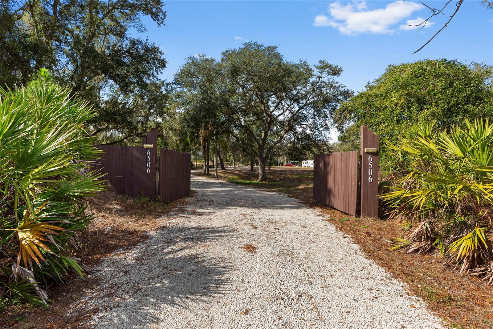 6506 COUNTY ROAD 675 E