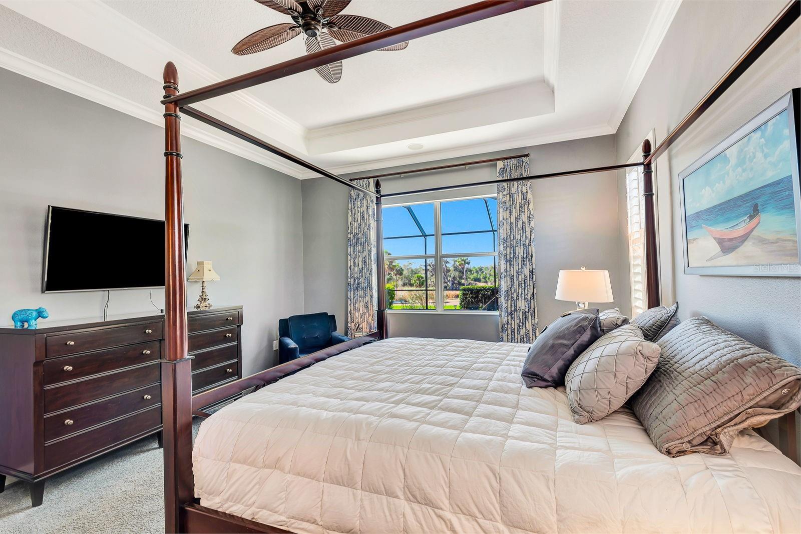 1484 HICKORY VIEW CIR