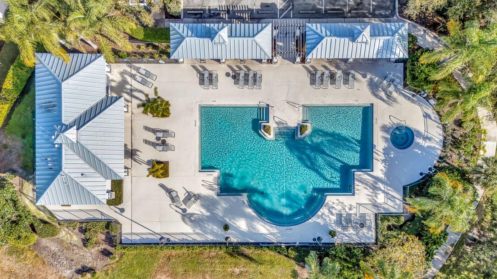 1484 HICKORY VIEW CIR