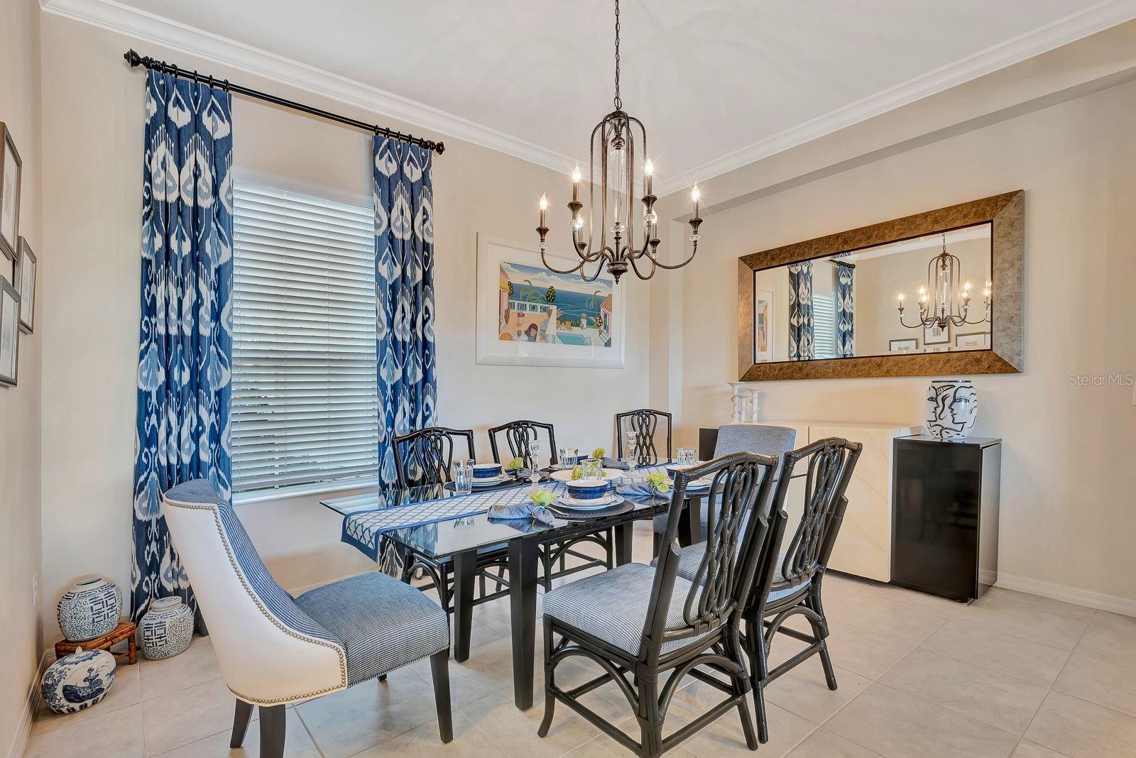 1484 HICKORY VIEW CIR