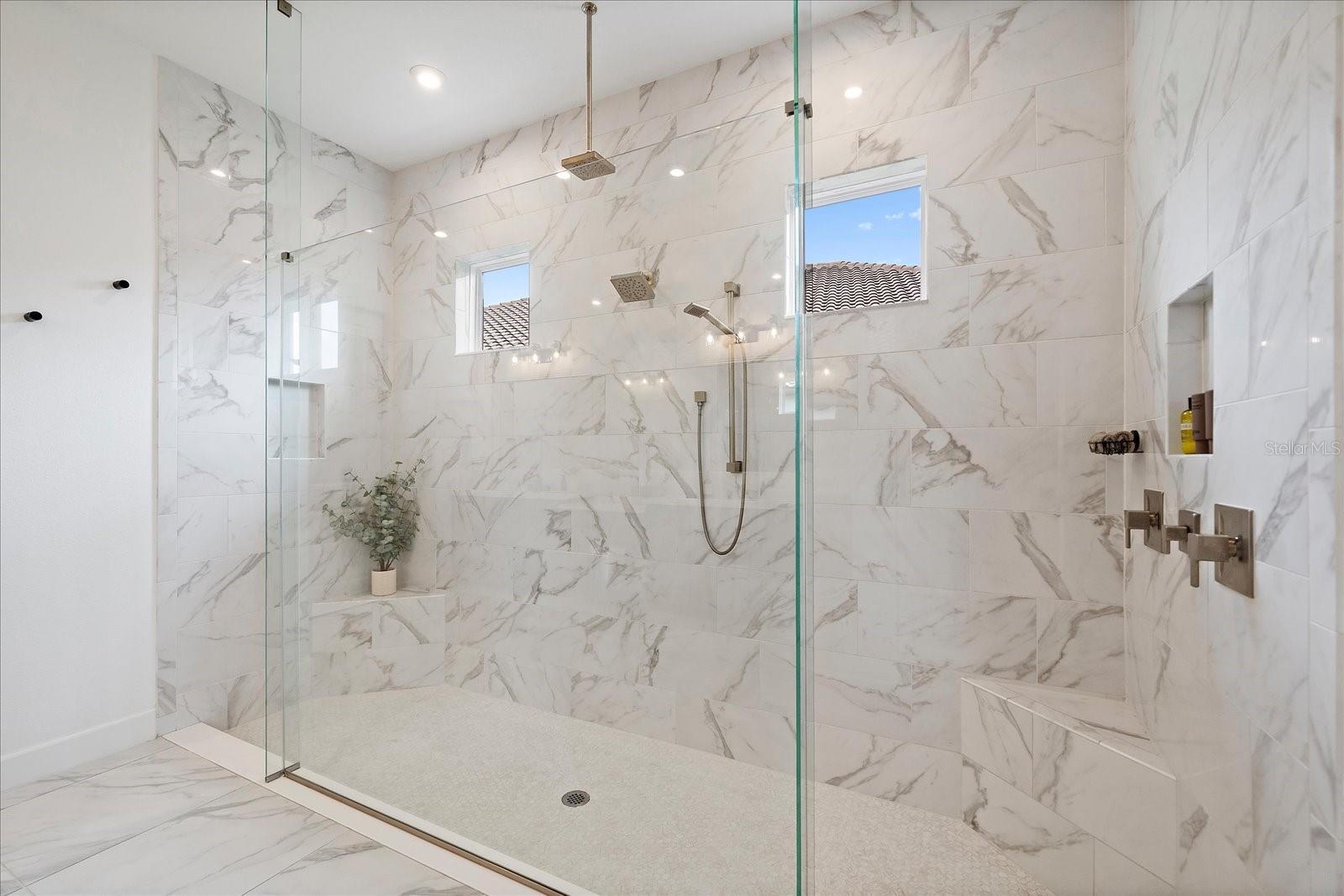 10193 MORNING MIST LN