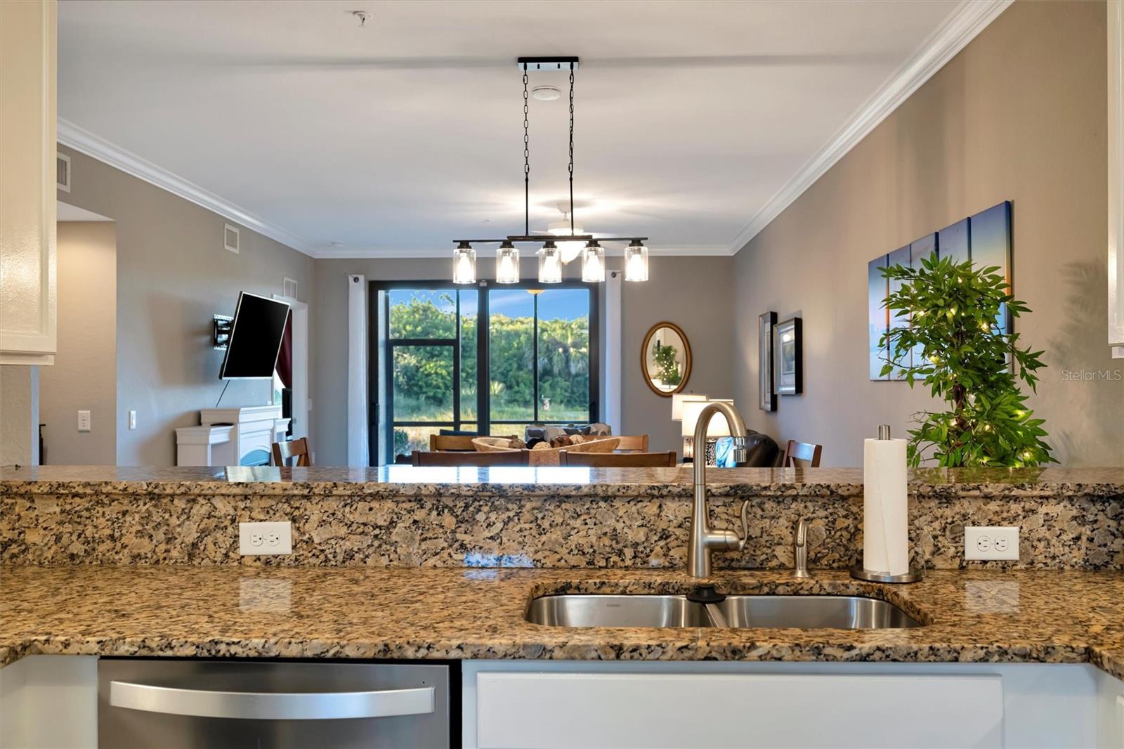 6807 GRAND ESTUARY TRL #102