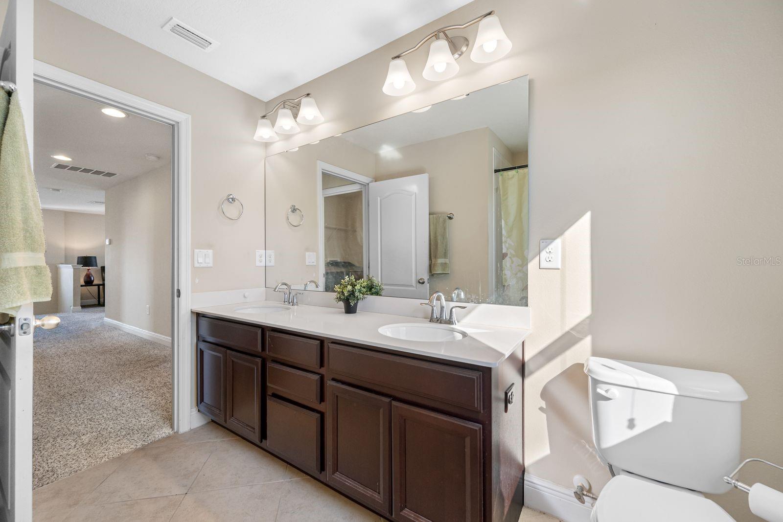 11333 EMERALD SHORE DR