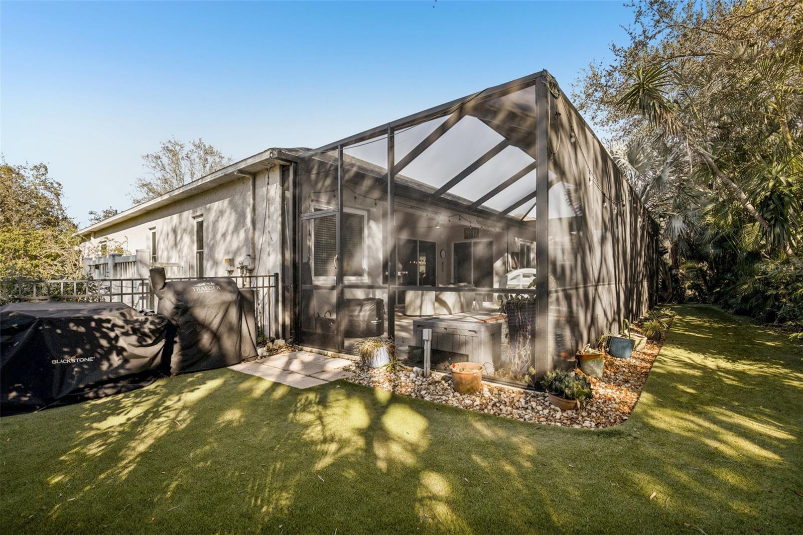 8348 47TH STREET CIR E