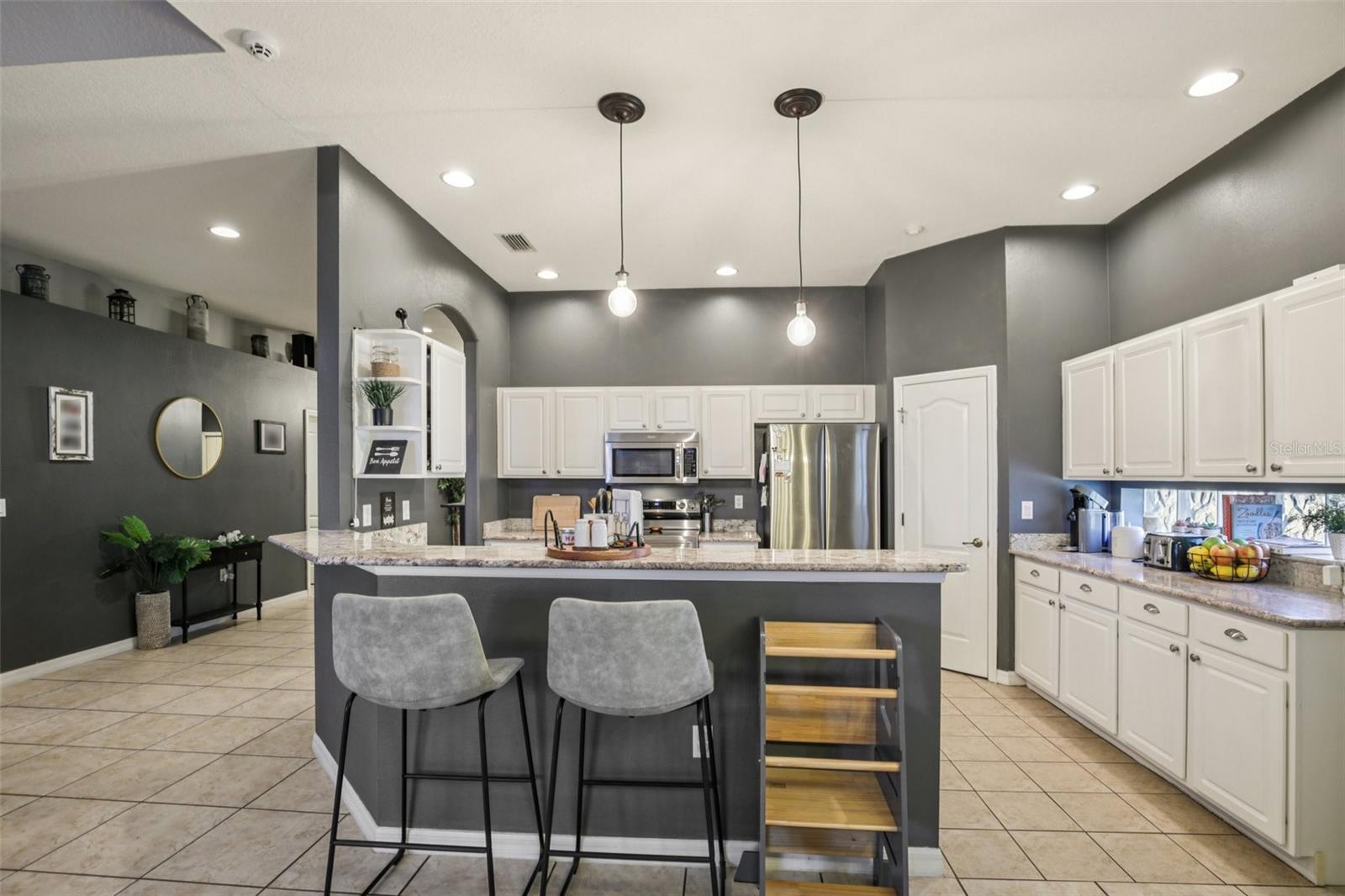 8348 47TH STREET CIR E