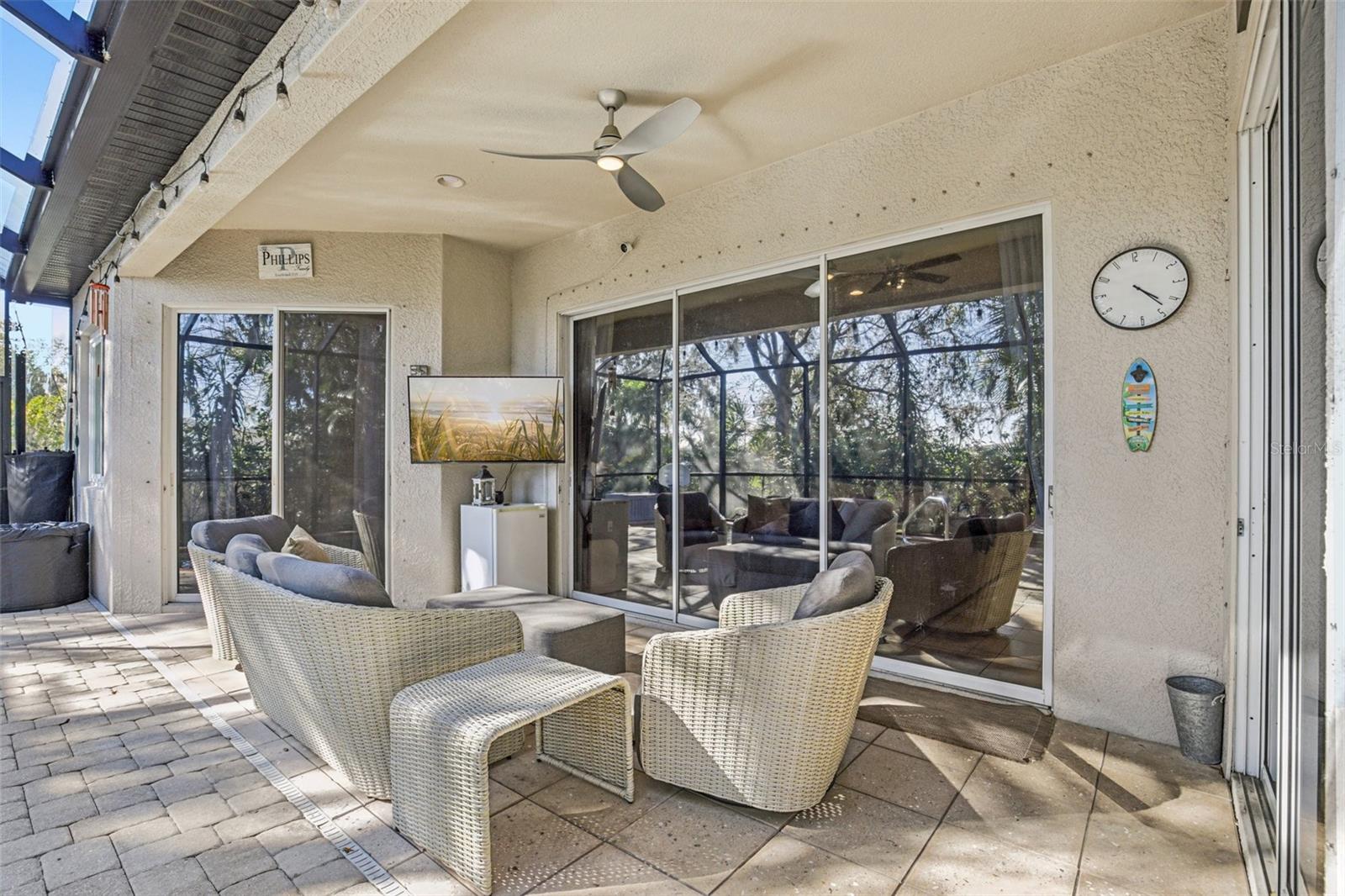 8348 47TH STREET CIR E