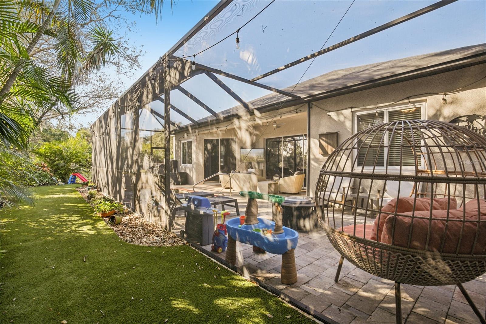 8348 47TH STREET CIR E