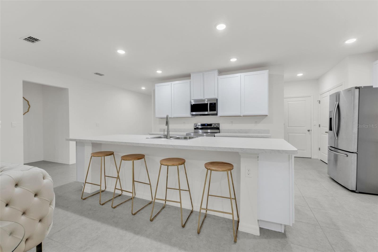1111 S MCDUFF ST