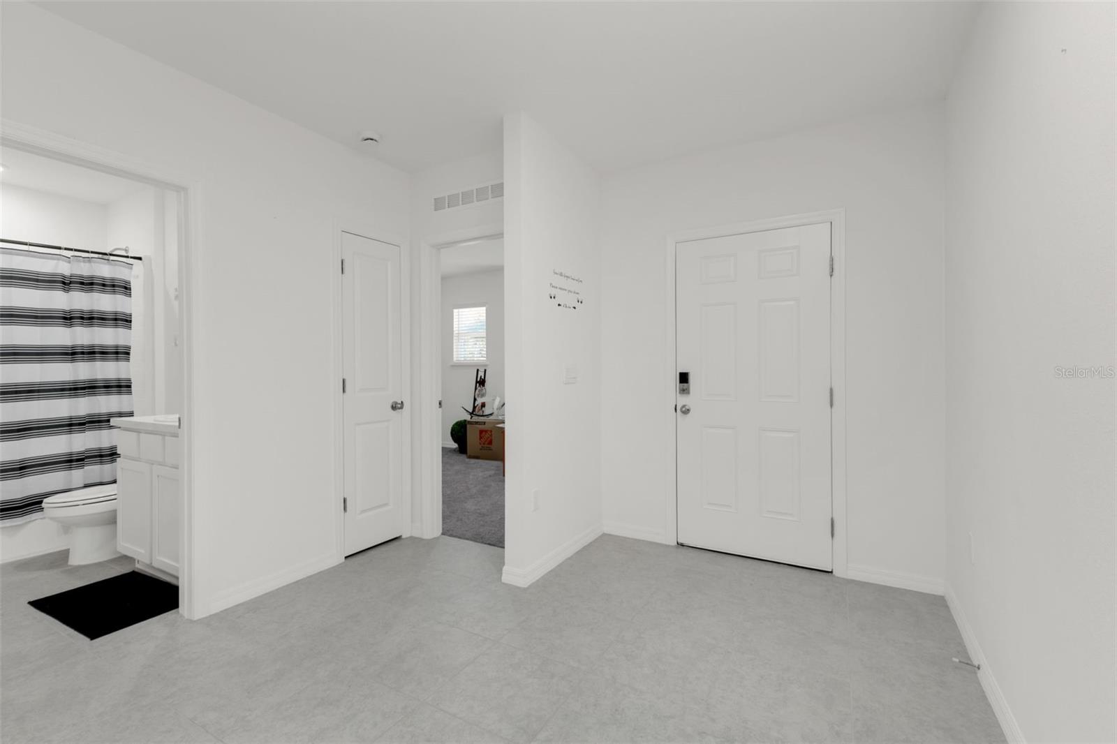 1111 S MCDUFF ST