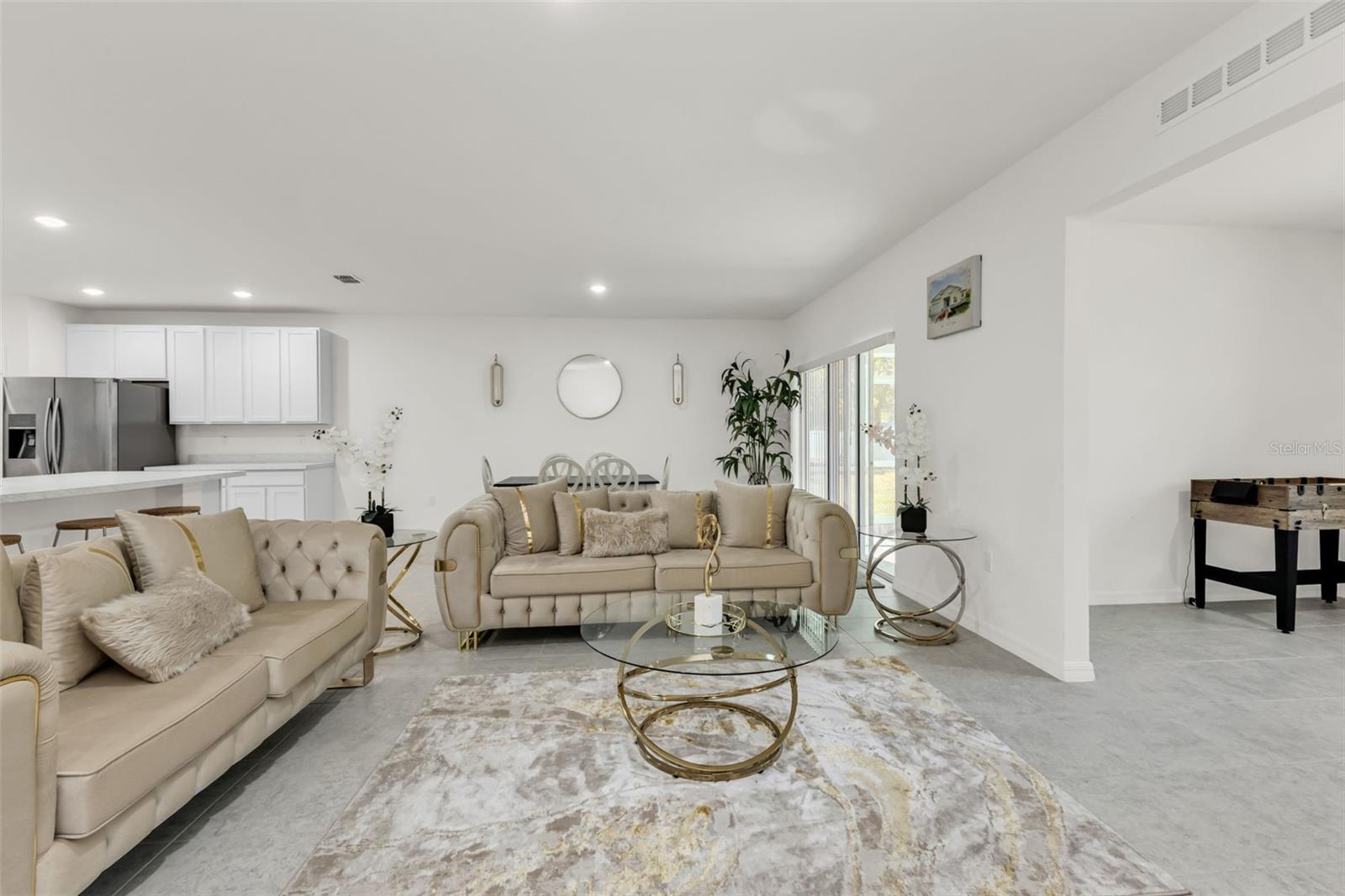 1111 S MCDUFF ST