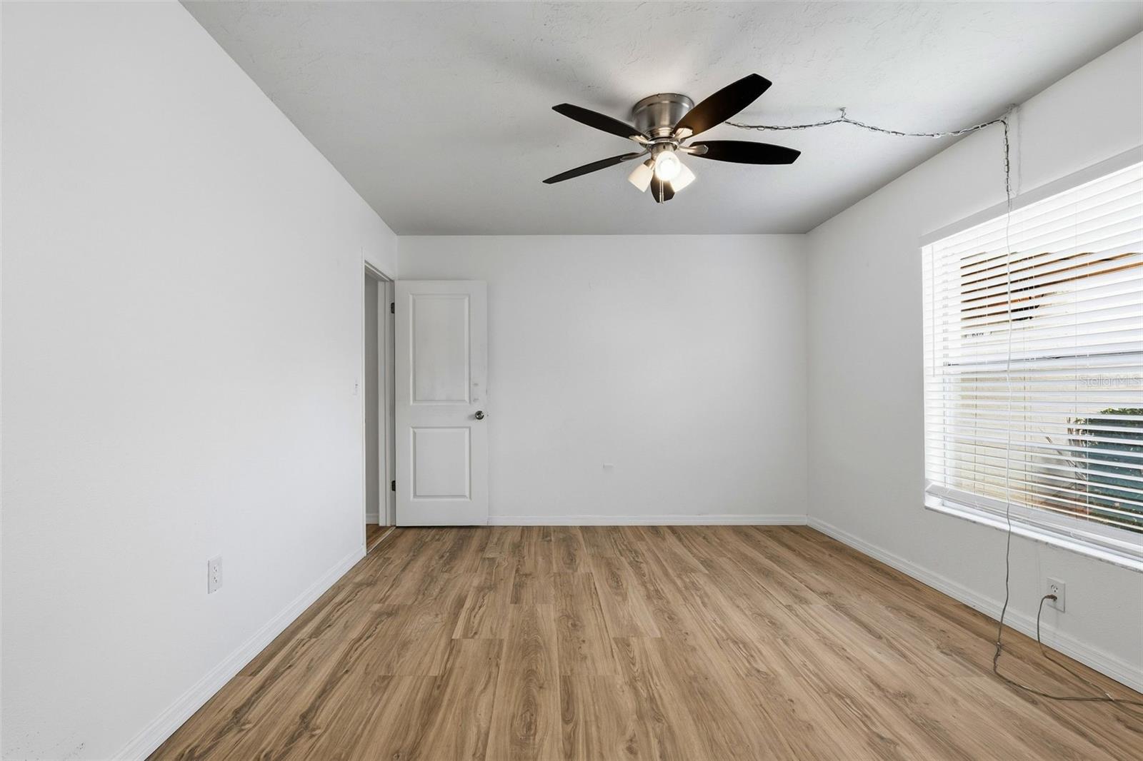 6320 7TH AVE W