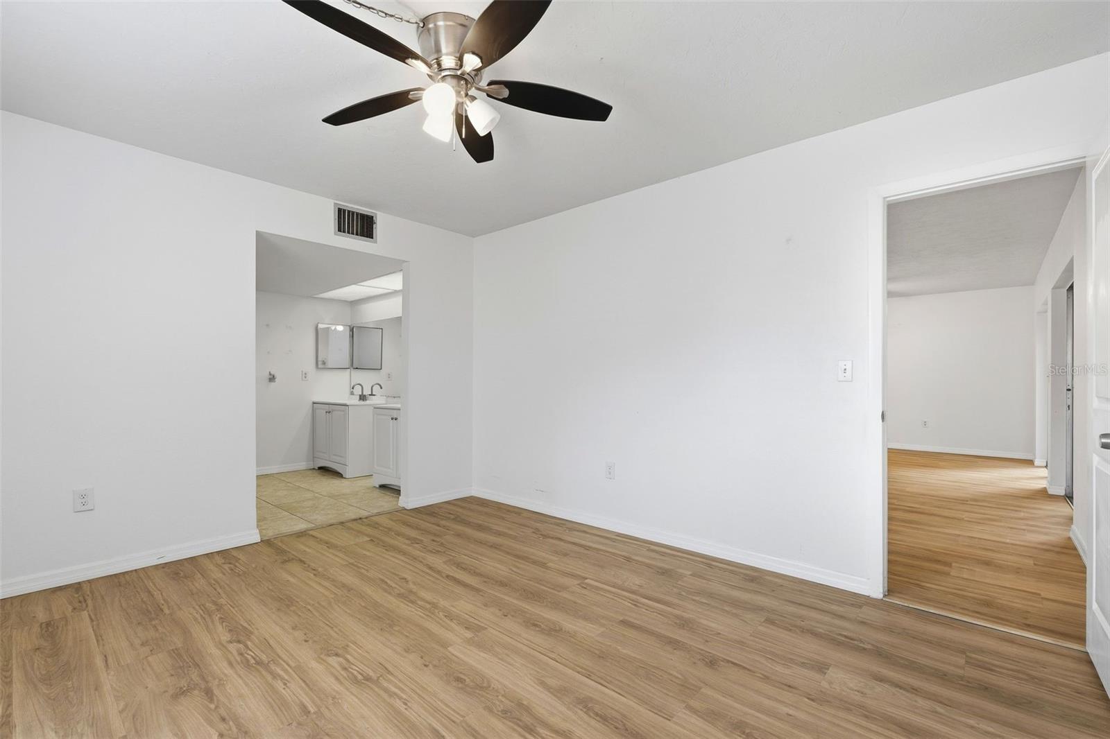 6320 7TH AVE W