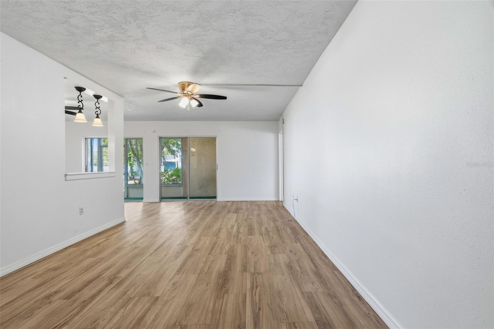 6320 7TH AVE W