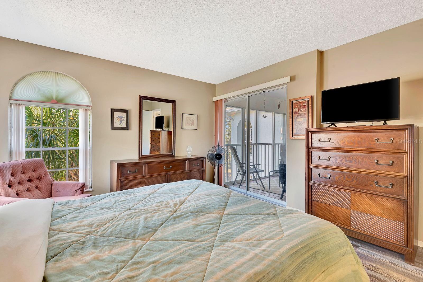 6304 POINTE WEST BLVD #A306