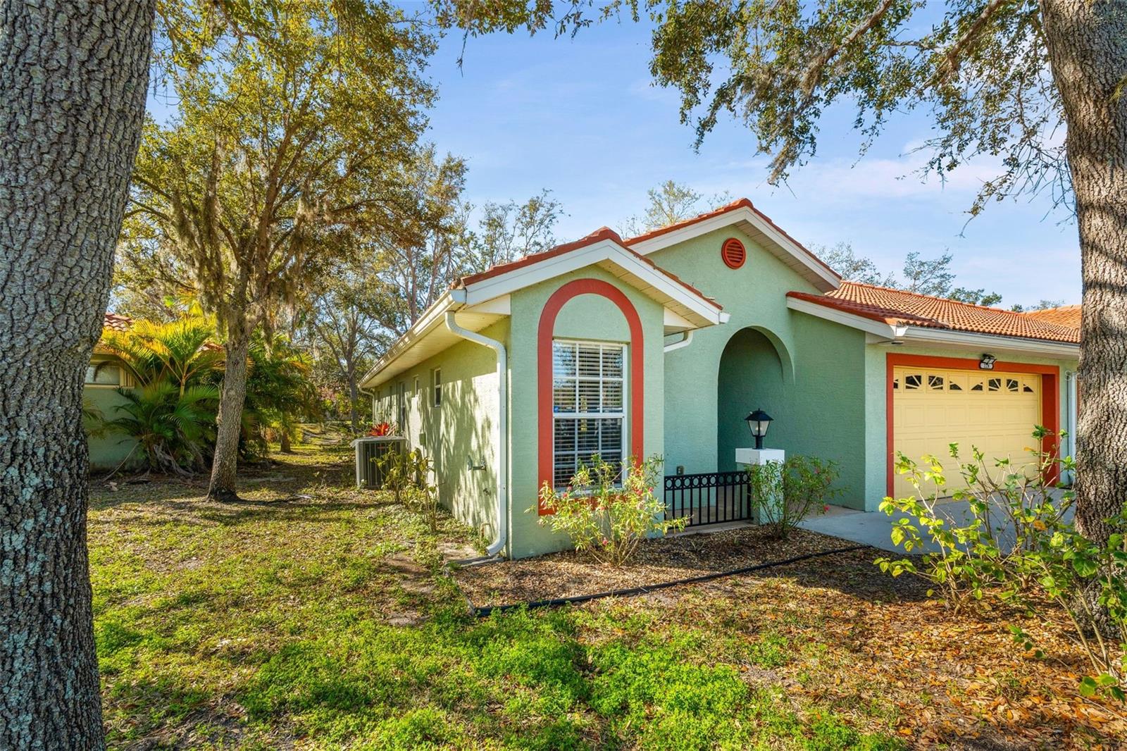 228 51ST STREET CIR E