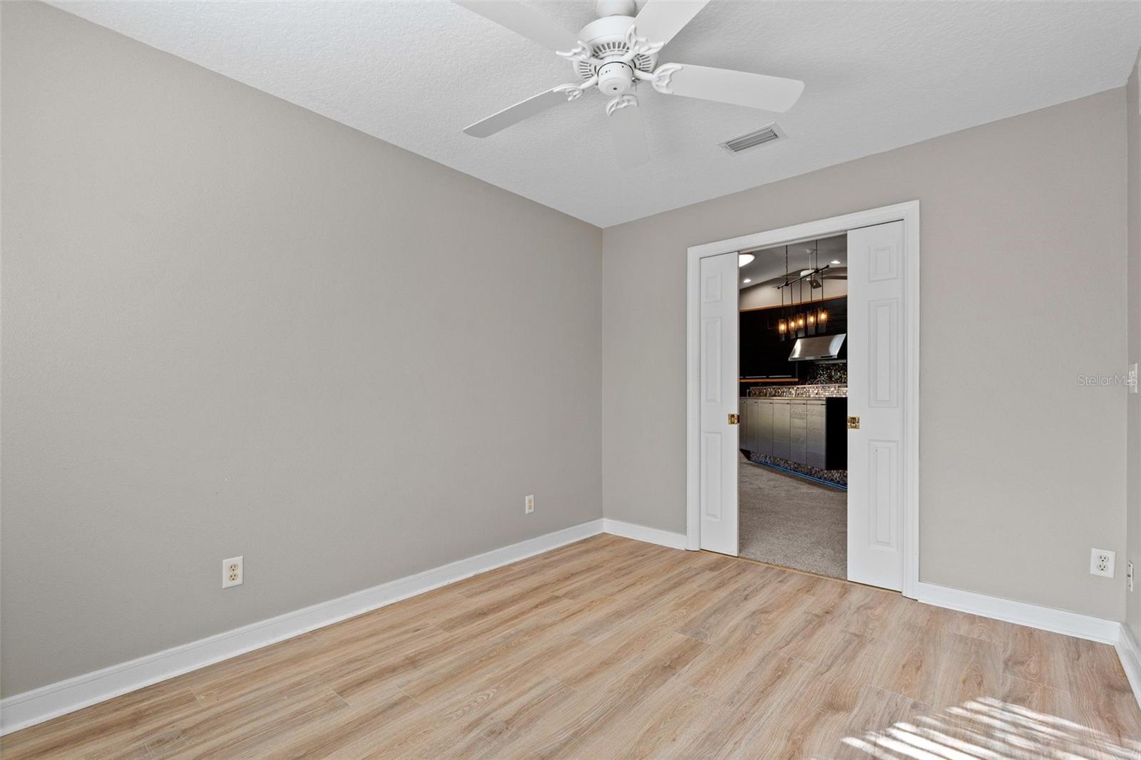 228 51ST STREET CIR E