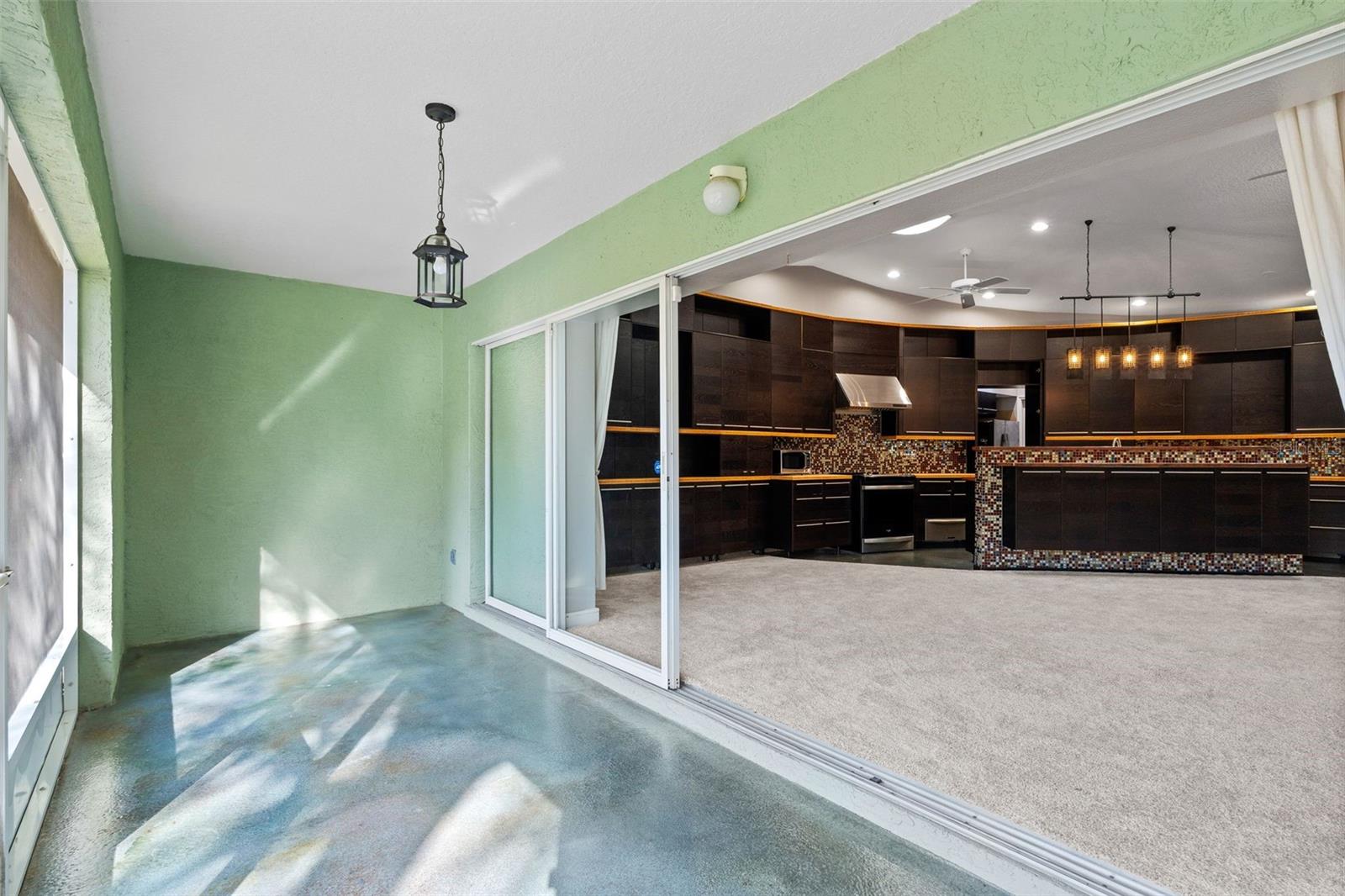 228 51ST STREET CIR E