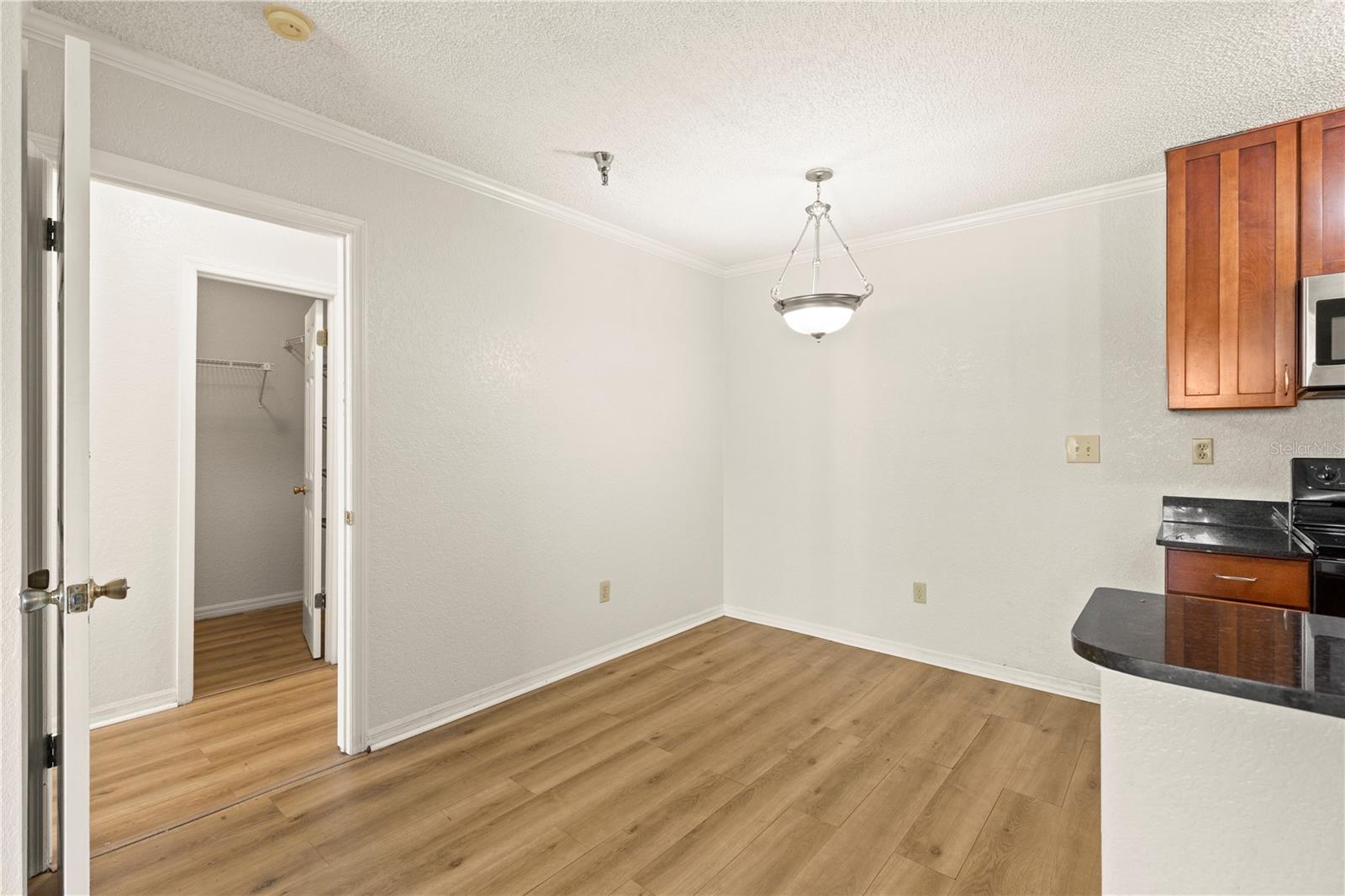 10265 GANDY BLVD N #1401