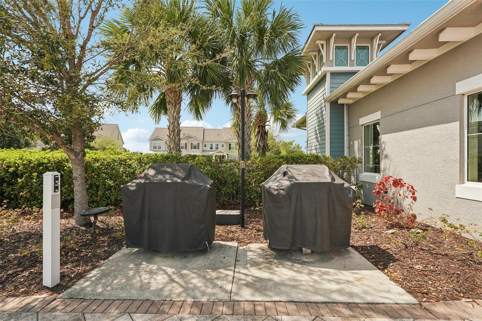 11904 PEBBLE DR