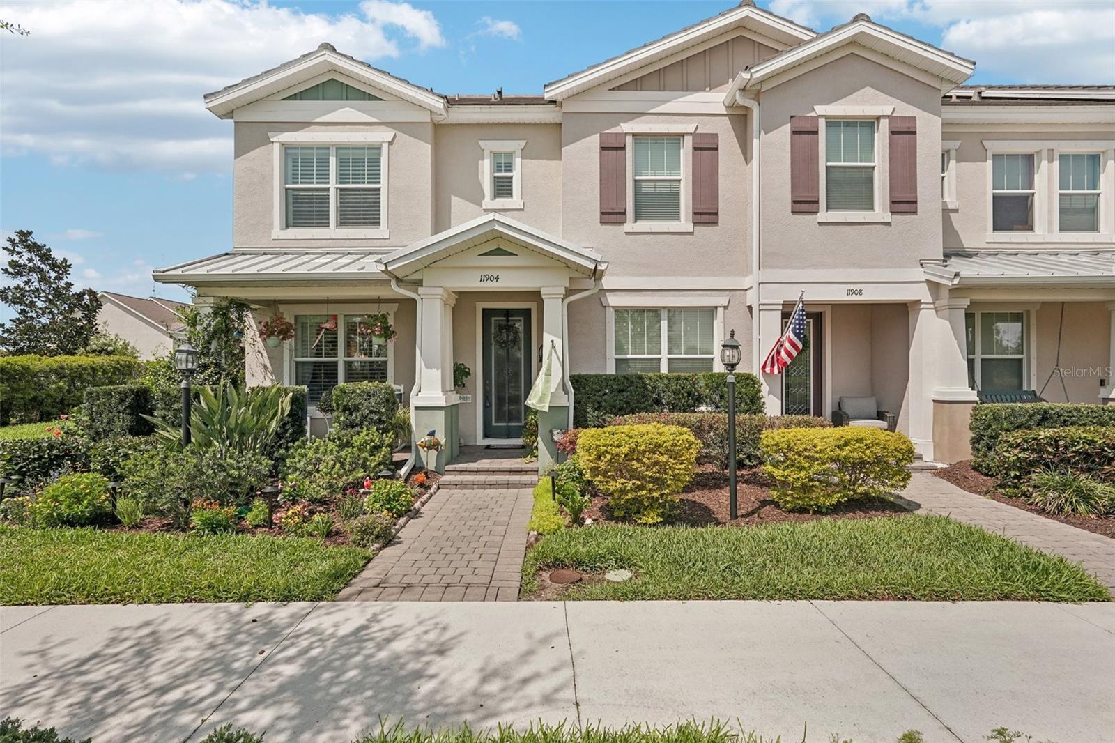 11904 PEBBLE DR