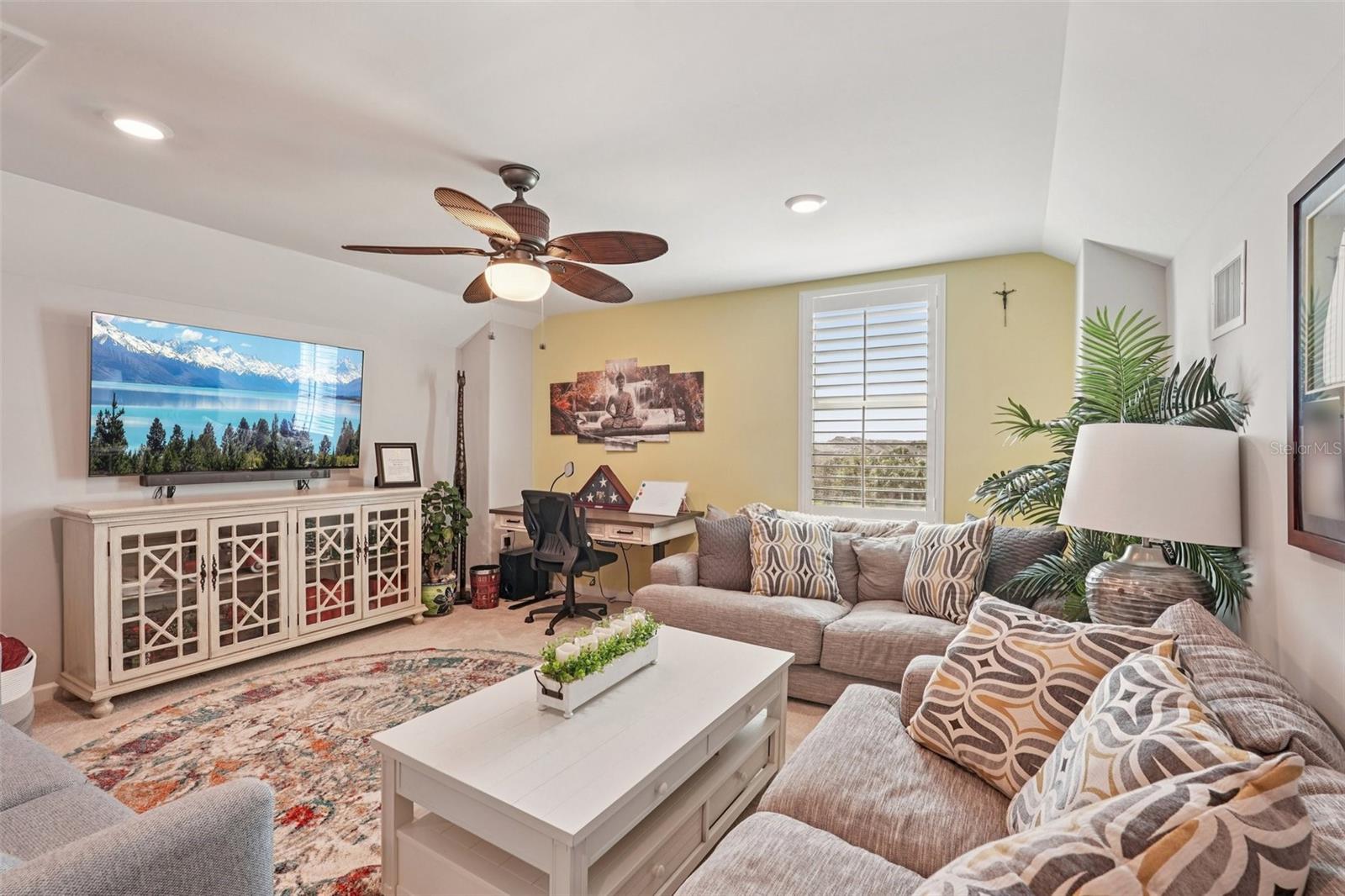 11904 PEBBLE DR