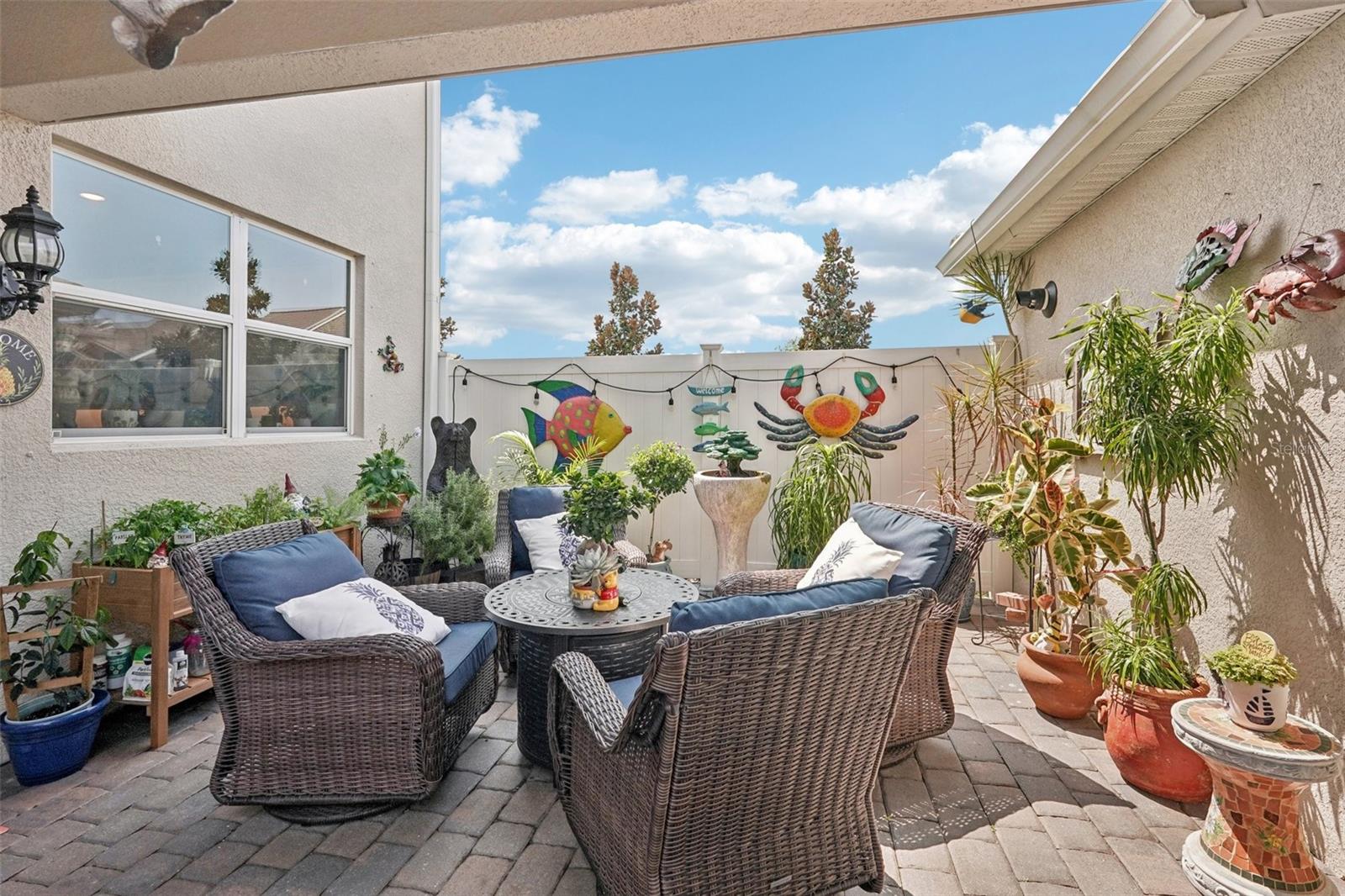 11904 PEBBLE DR