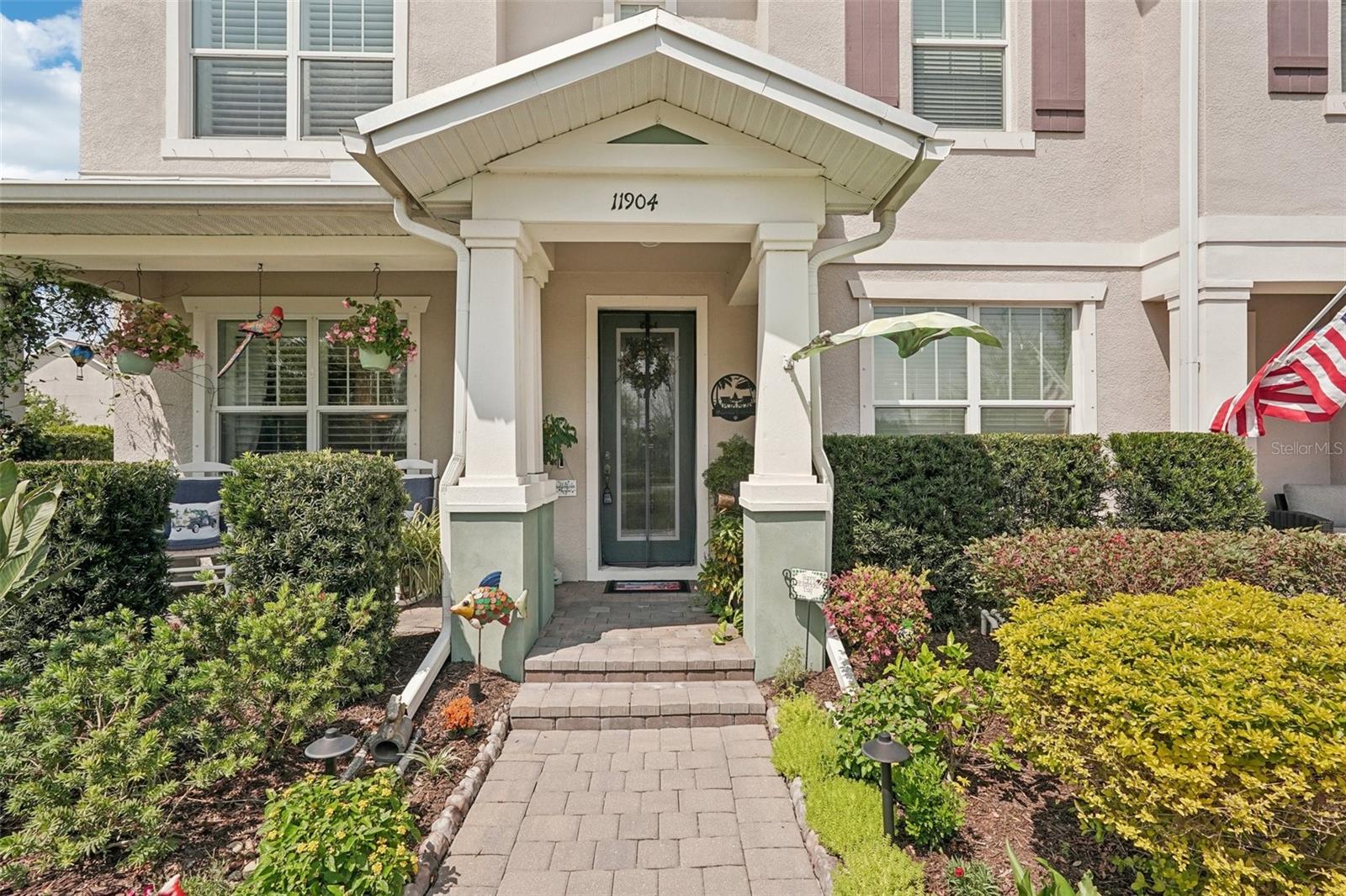 11904 PEBBLE DR