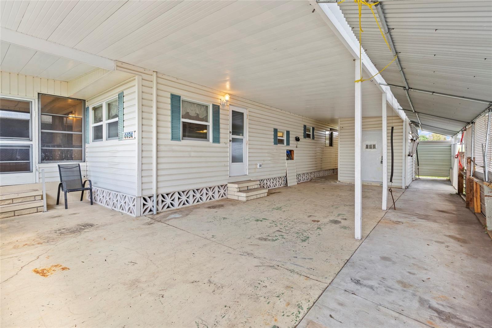 4404 12TH STREET CT E