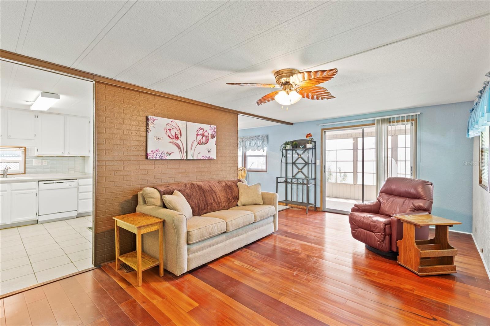 4404 12TH STREET CT E