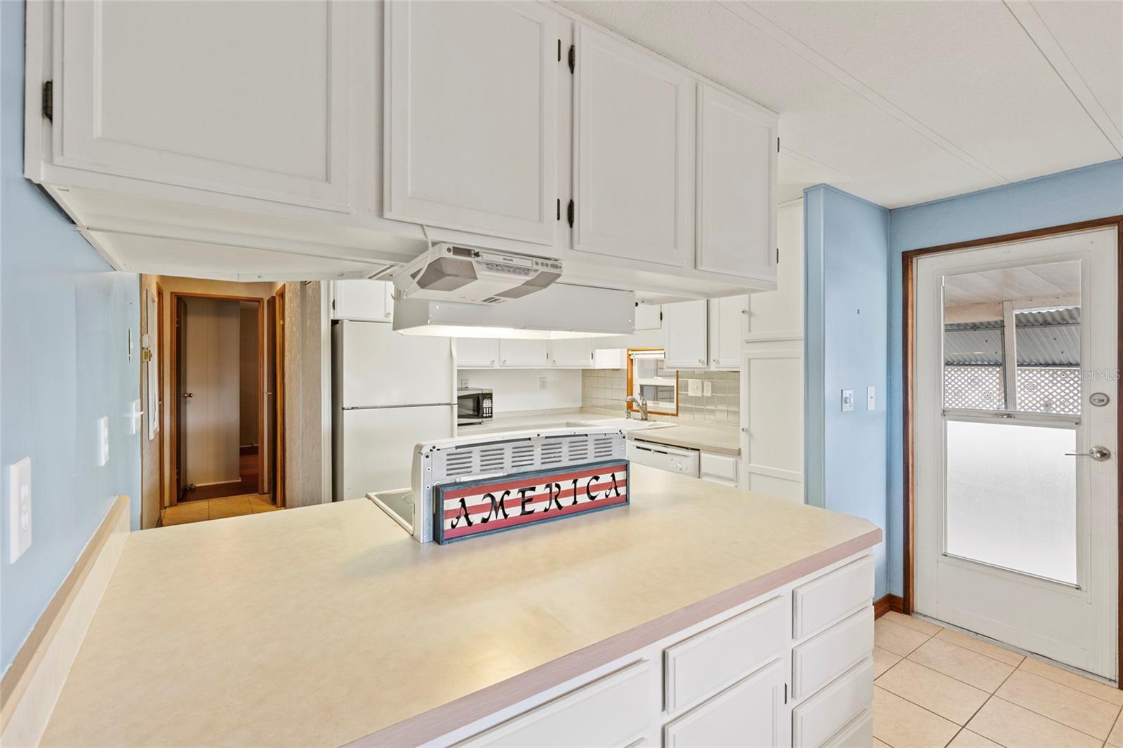 4404 12TH STREET CT E