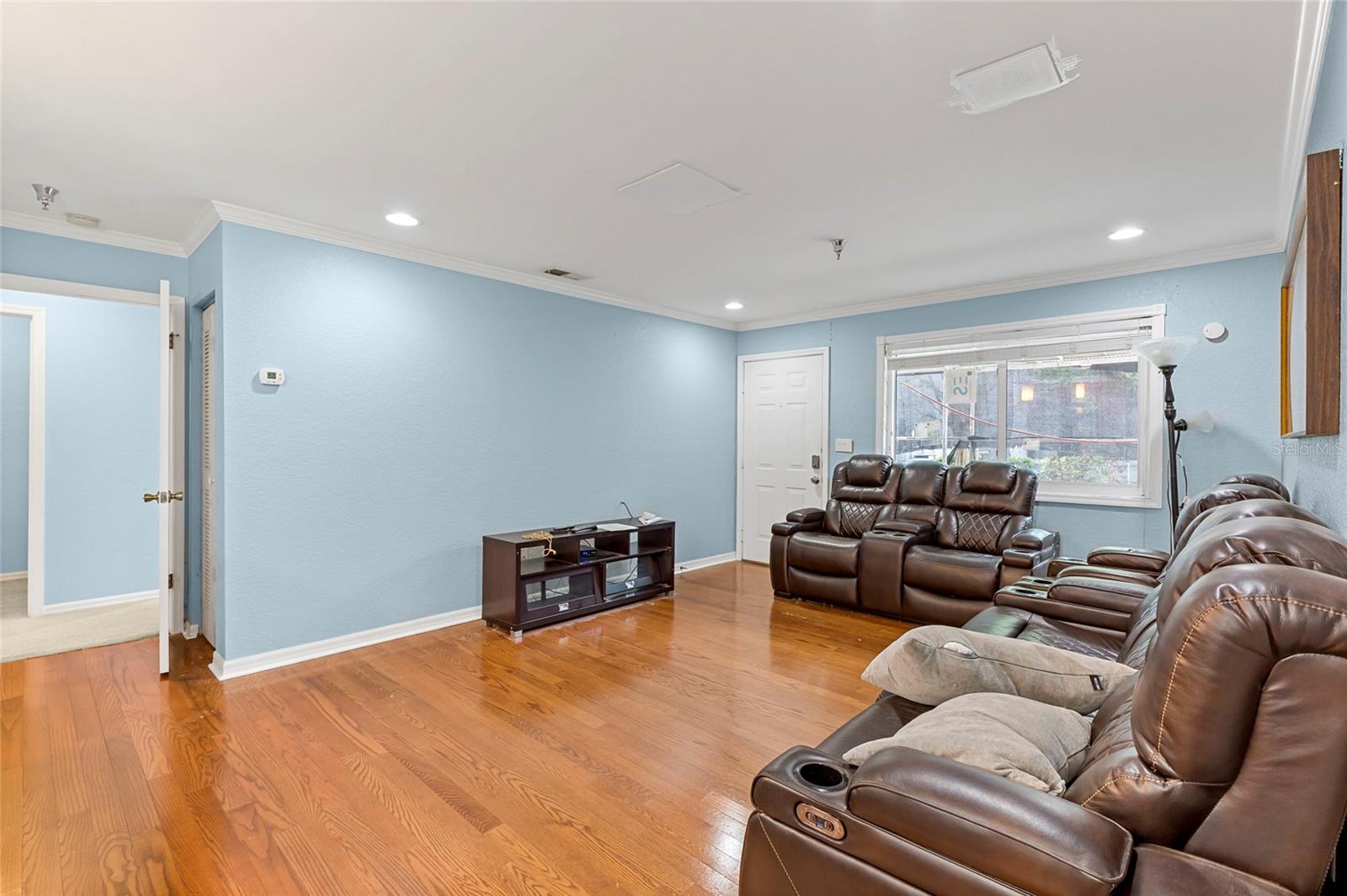 10265 GANDY BLVD N #813