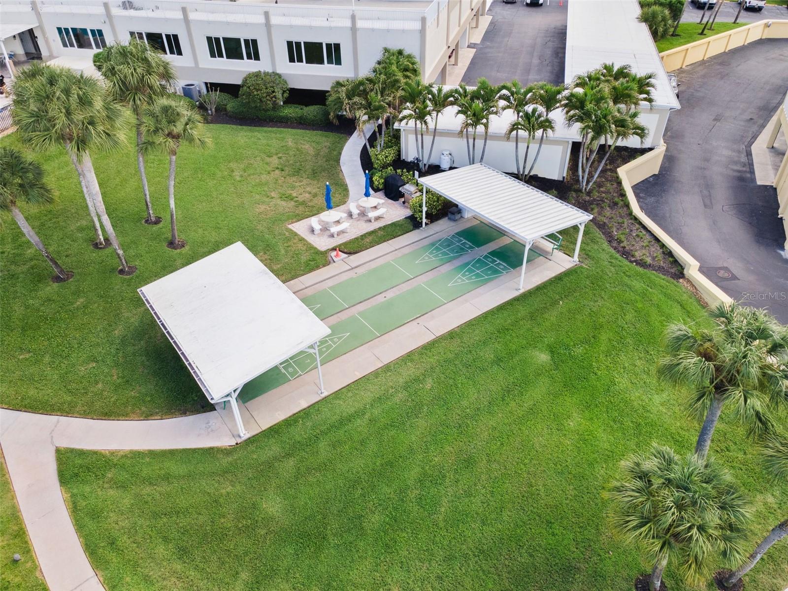 100 BLUFF VIEW DR #207B