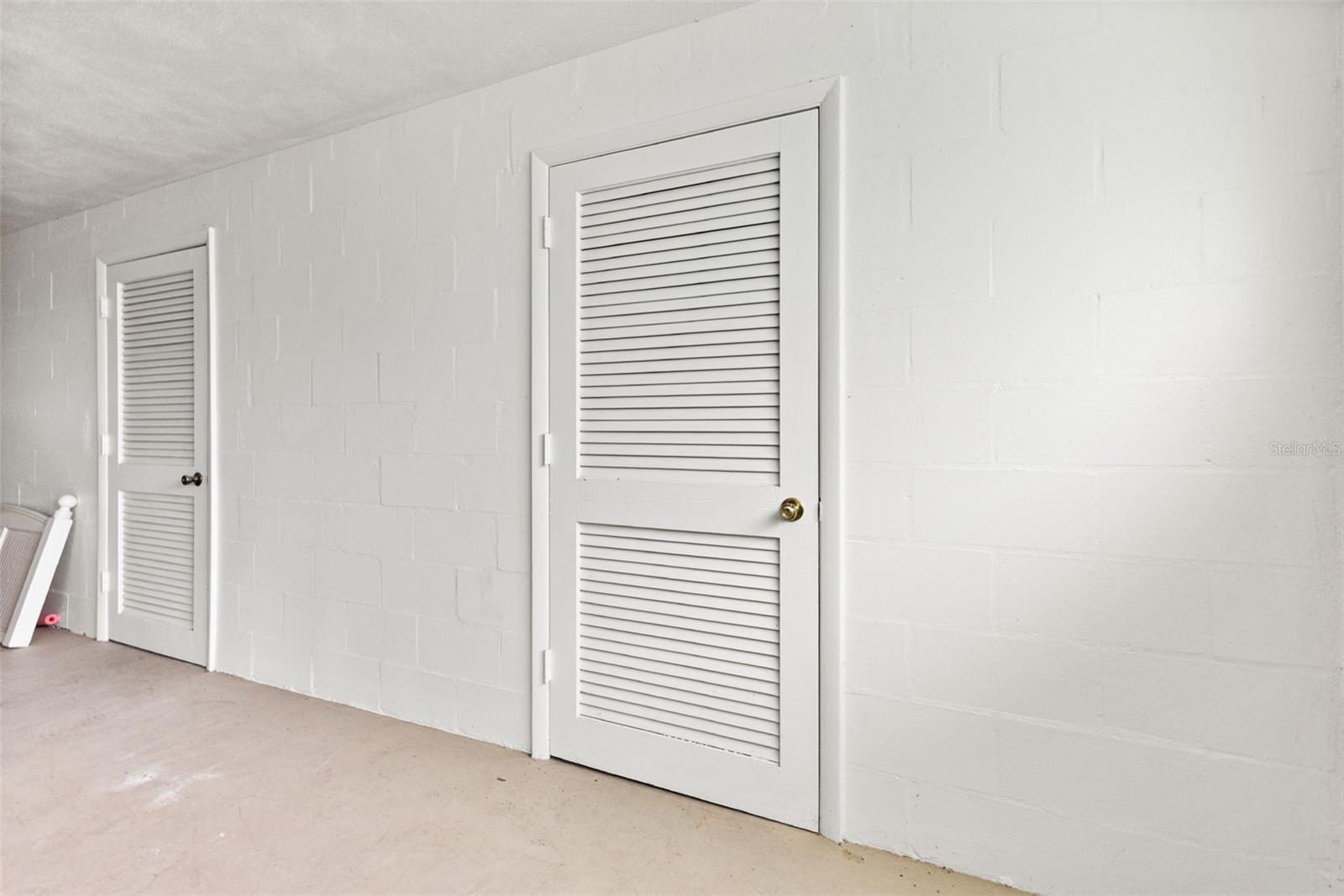 100 BLUFF VIEW DR #207B