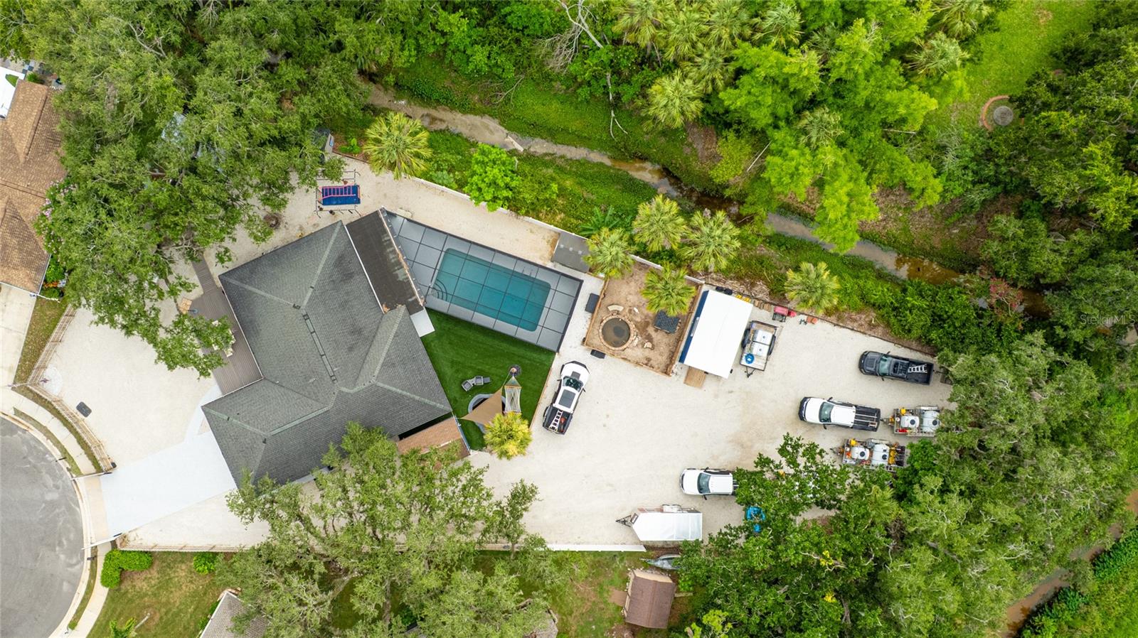 3200 SPAINWOOD DR